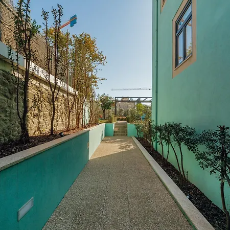 公寓 Pool By Vacationy *