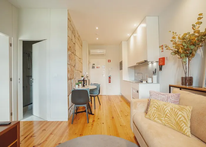 شقة Pool By Vacationy