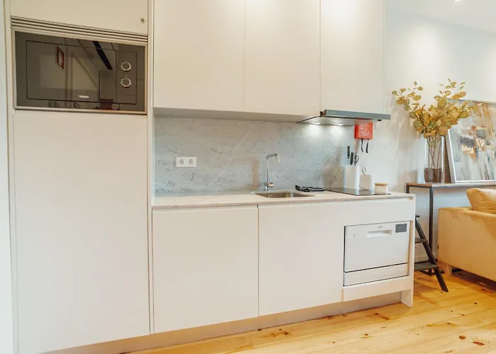 Pool By Vacationy * بورتو