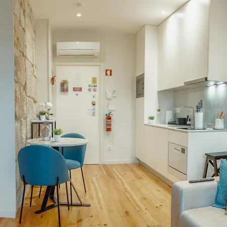 Pool By Vacationy Apartment Porto